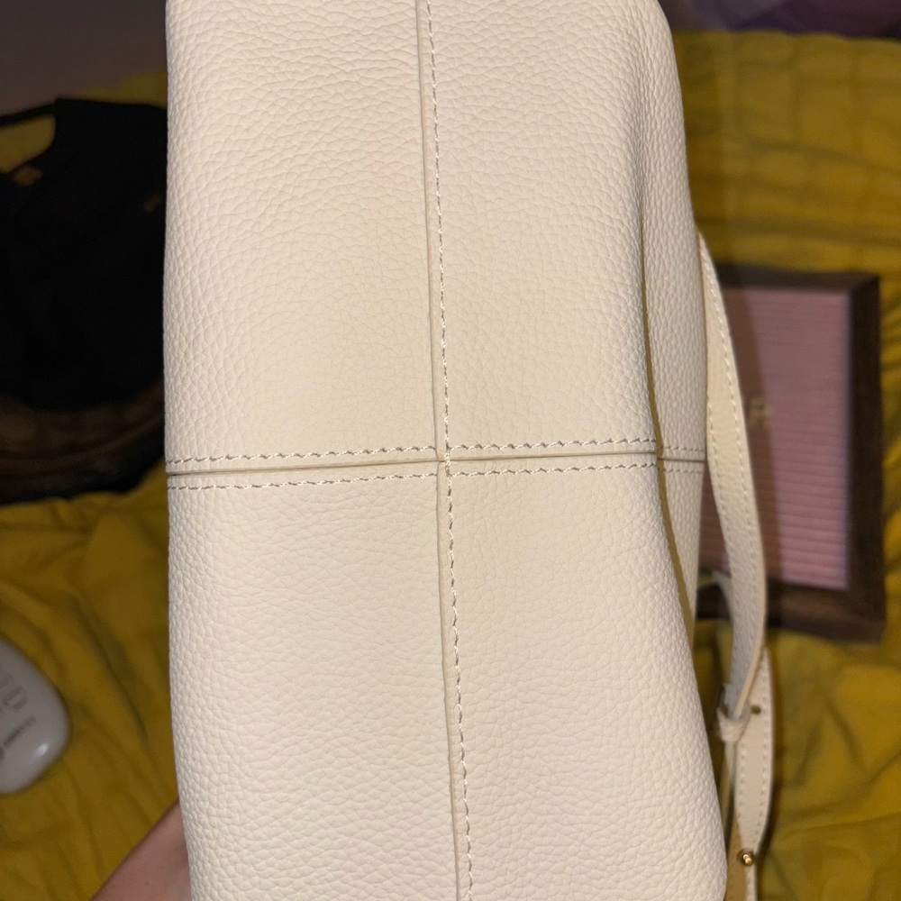Cream Small Bag - Picture 3 of 3